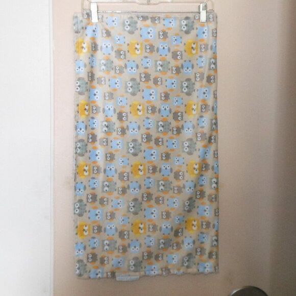 Blankets & Beyond owl baby blanket soft and cozy